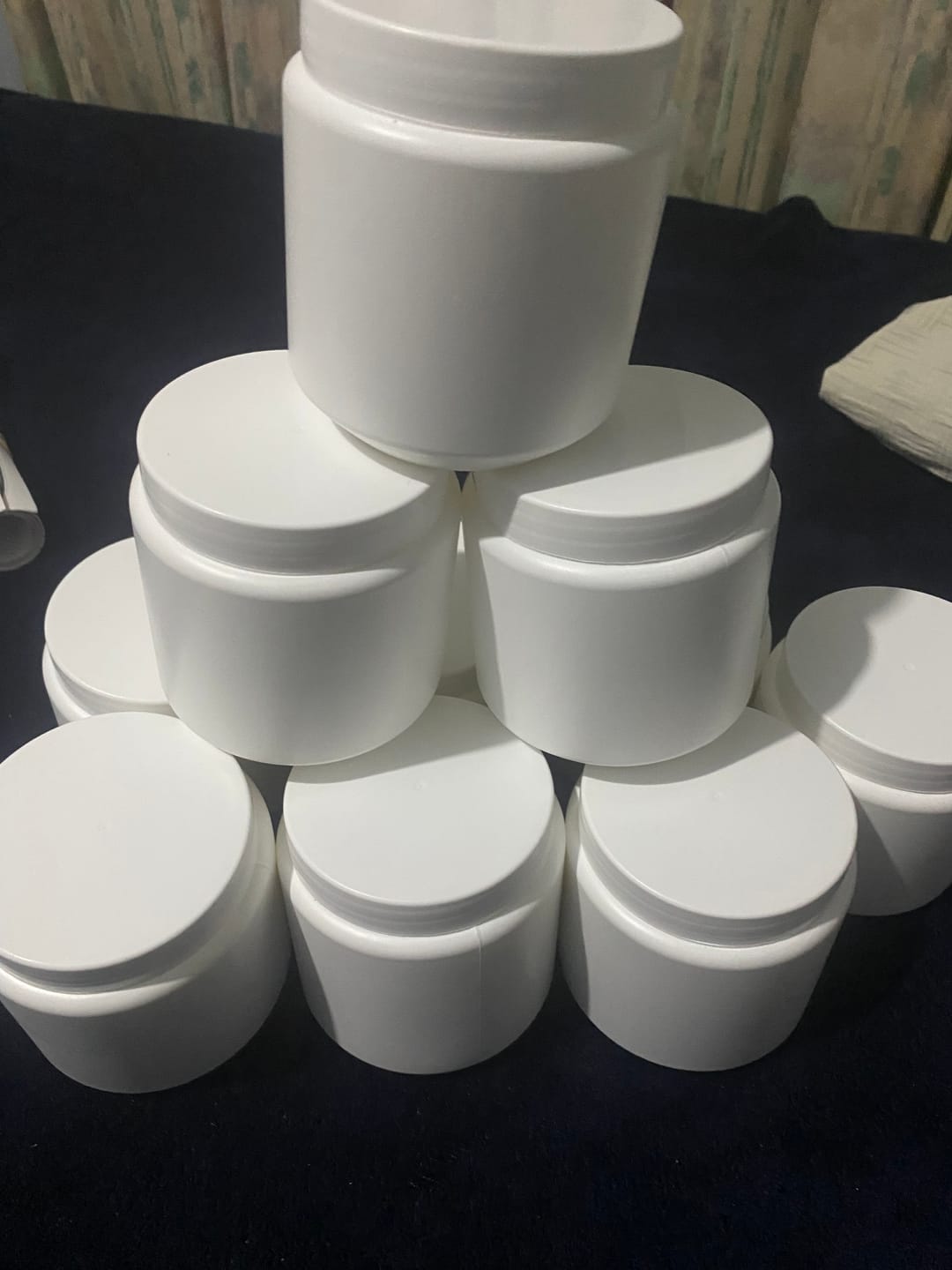Customer photo review of 500 g HDPE Jar (85 mm neck) - With Closure - White