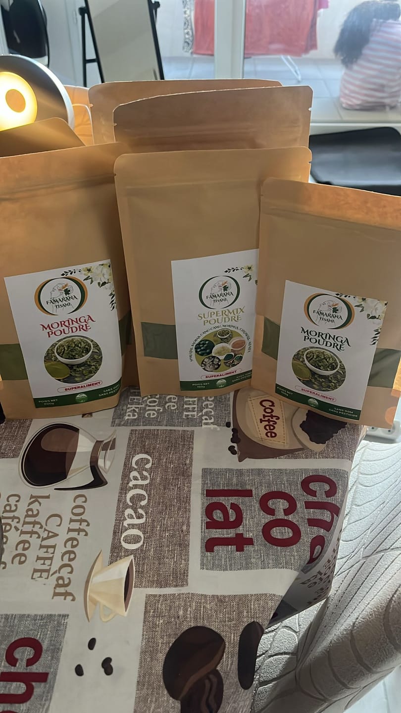 Customer photo review of POUDRE DE MORINGA