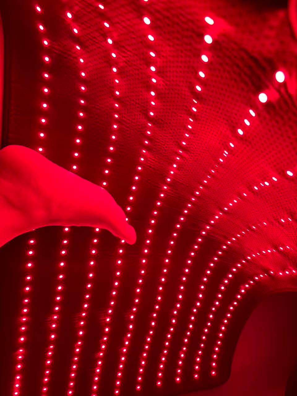 Customer photo review of LUMYHEALTH™ Red Light Therapy Mat with a Cozy Headrest