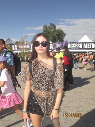 Customer photo review of [PRE-VENTA] TOP BOLERO PRINT BRILLOS