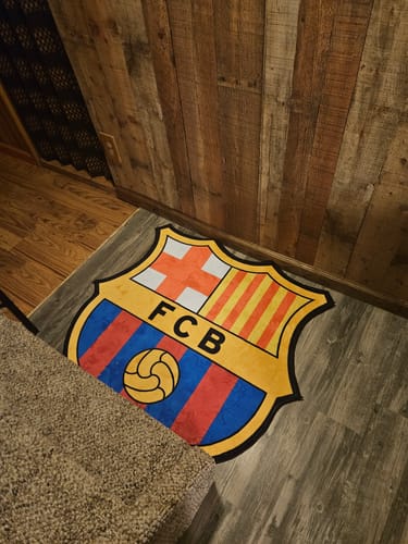 Customer photo review of FC Barcelona® Logo Rug