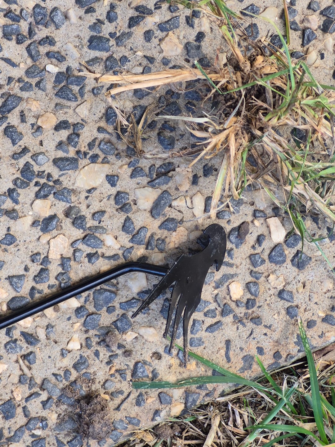Customer photo review of Uprooting Tool