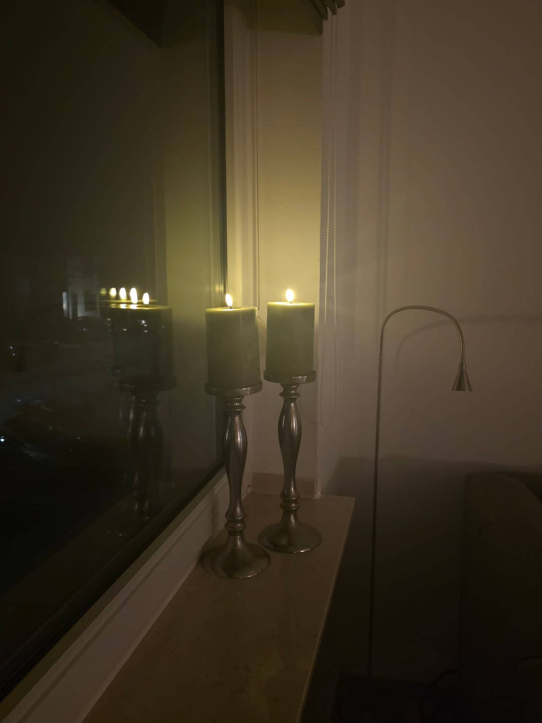 Customer photo review of LED Bloklys Ø 10 x 15 cm Olivengrøn