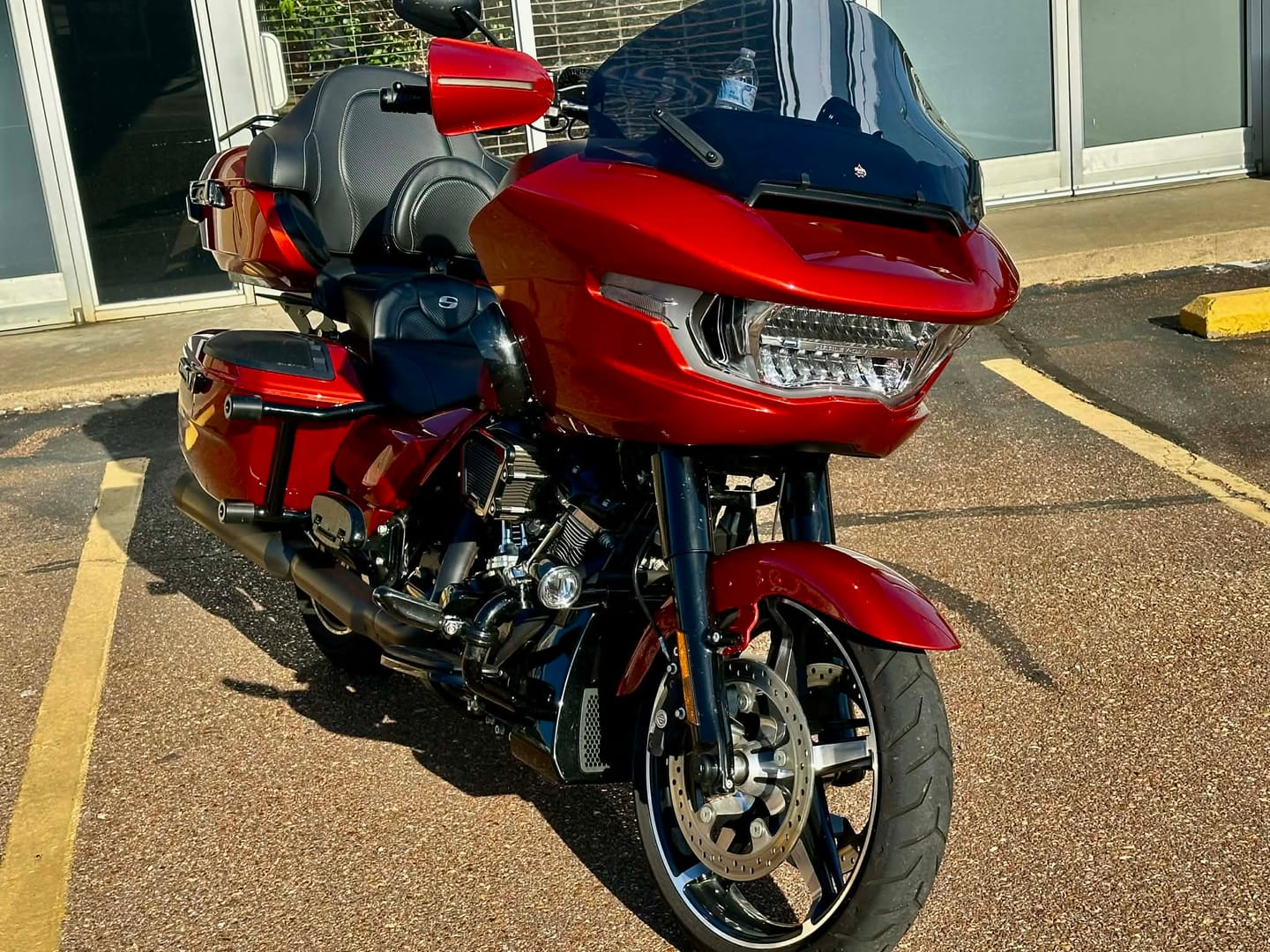 Customer photo review of Color Matched hand guard with LED for Touring & Softails fit for 2009-2026