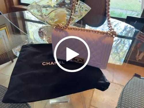 Customer video review of BOY BAG MEDIUM 25 WHITE CAVIAR GOLD HARDWARE