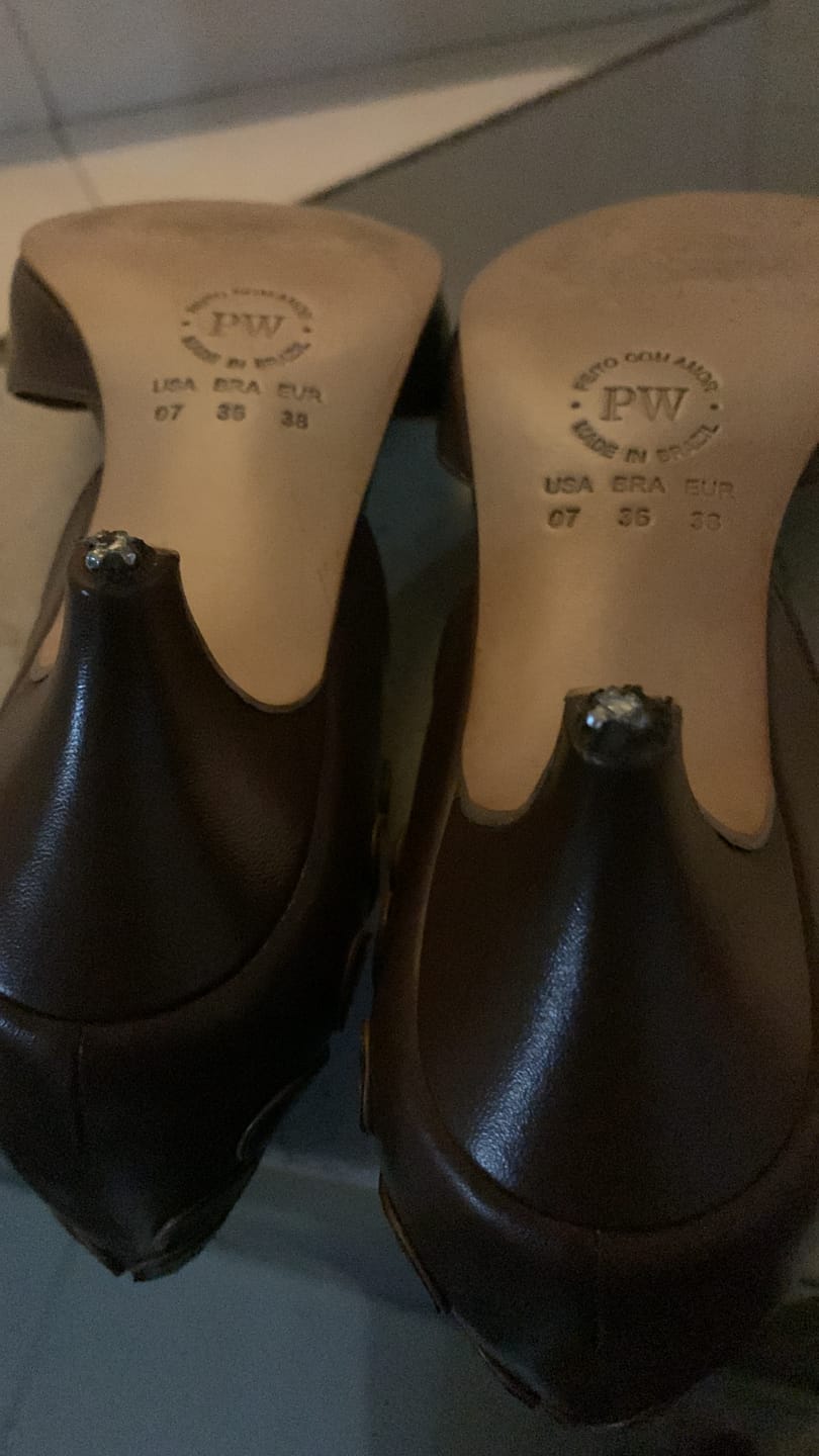 Customer photo review of Boneca Pétalas Avelã