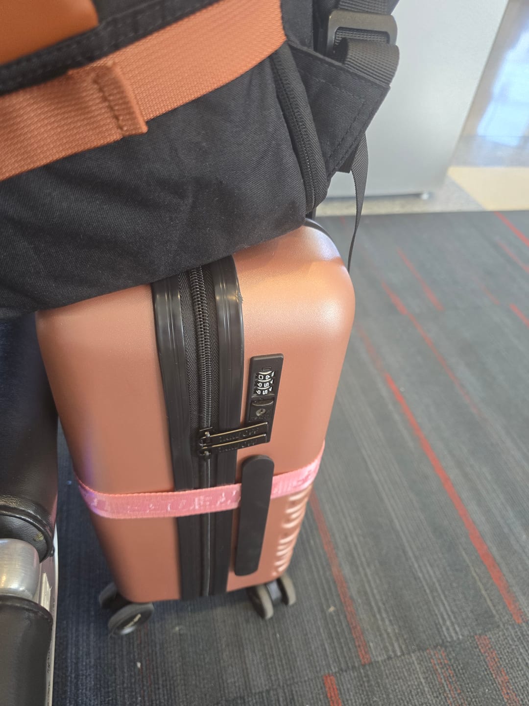 Customer photo review of Personal Item Suitcase 3.0+ (GREEN Tab)