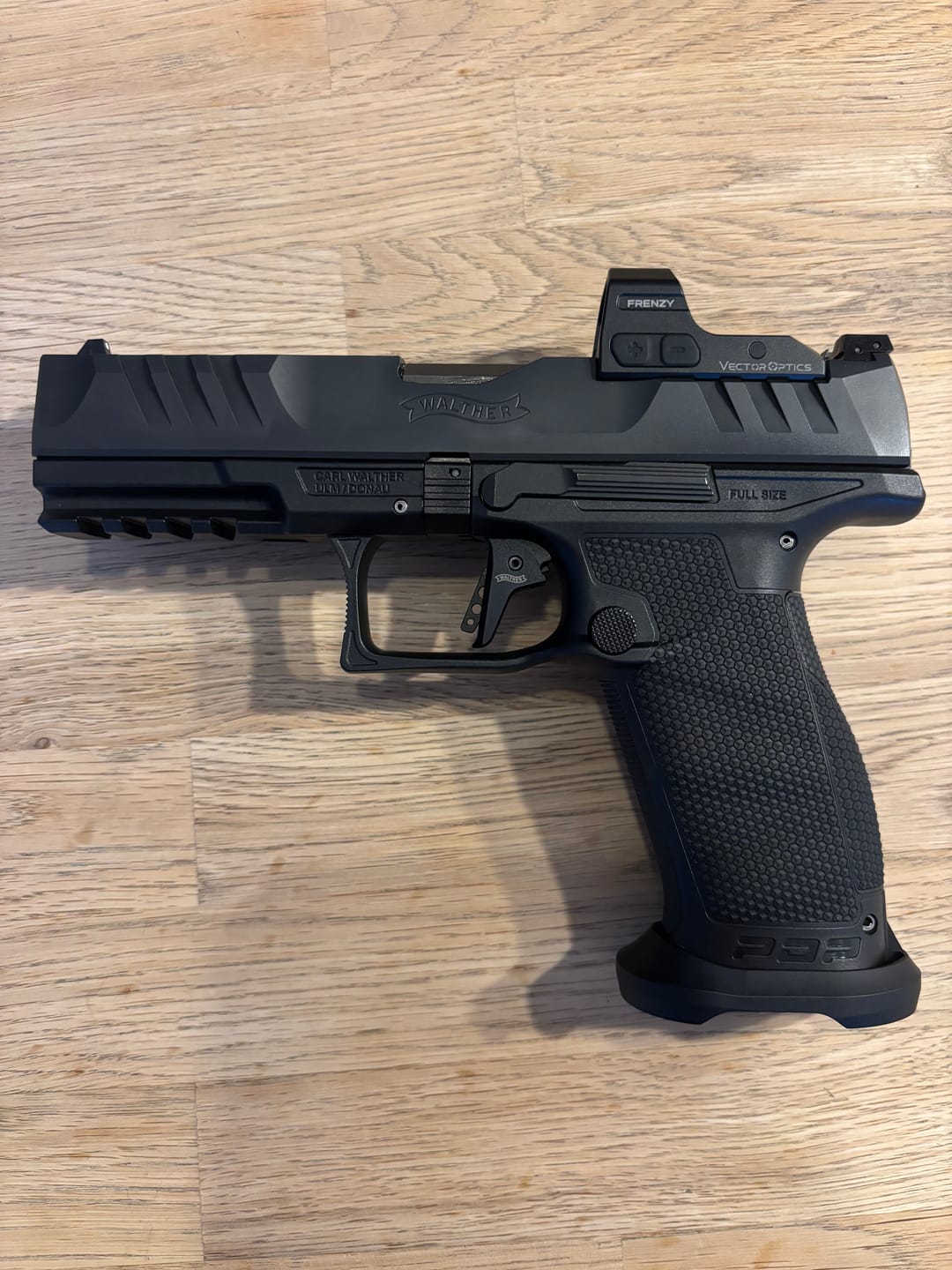 Customer photo review of Vector Optics SCRD-83 Frenzy FA 1x16x24 Walther PDP 2.0