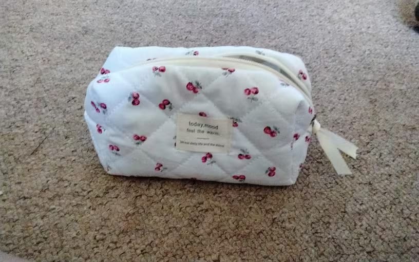 Customer photo review of 3 PCS Cherry Makeup Bags