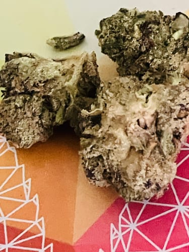 Customer photo review of Cheap Indoor THCA Flower Ounce