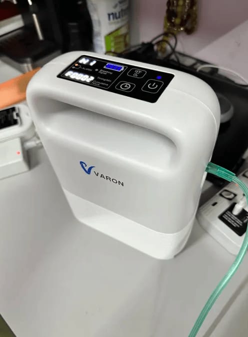 Customer photo review of VARON 5L Pulse Flow Portable Oxygen Concentrator VP-2