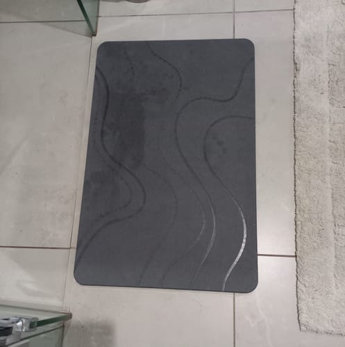 Customer photo review of GLASSGUARD® Quick Dry Stone Bath Mat