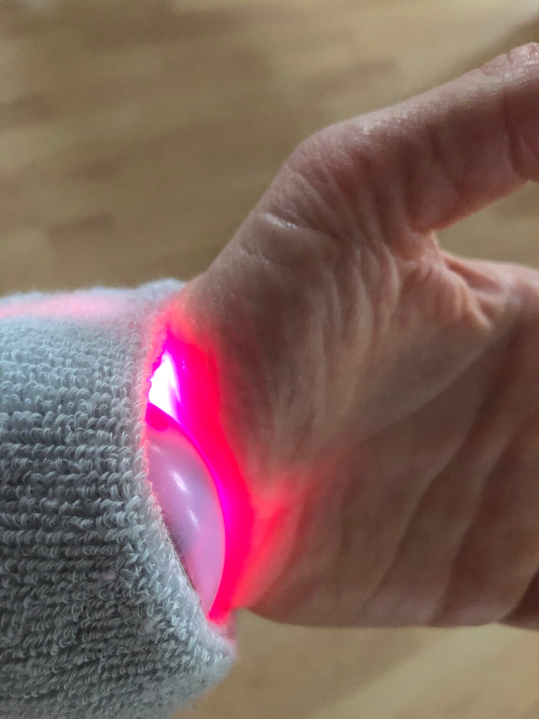 Customer photo review of Koanna® Deepr™ ØØ5 – Rotlicht-Gerät für straffe Haut