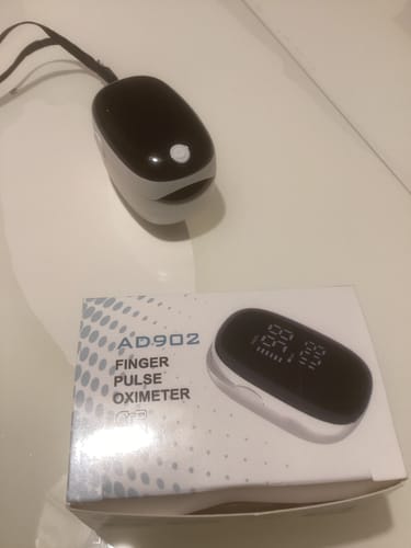 Customer photo review of Glucore™ Blutzuckermessgerät | Messen Sie Ihren Blutzucker schmerzfrei in nur 5 Sekunden