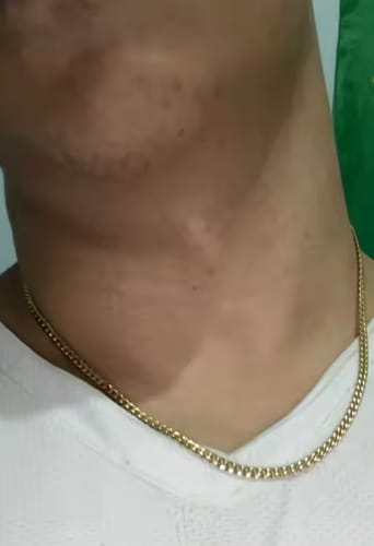 Customer photo review of Cuban Chain 4MM (Gold)