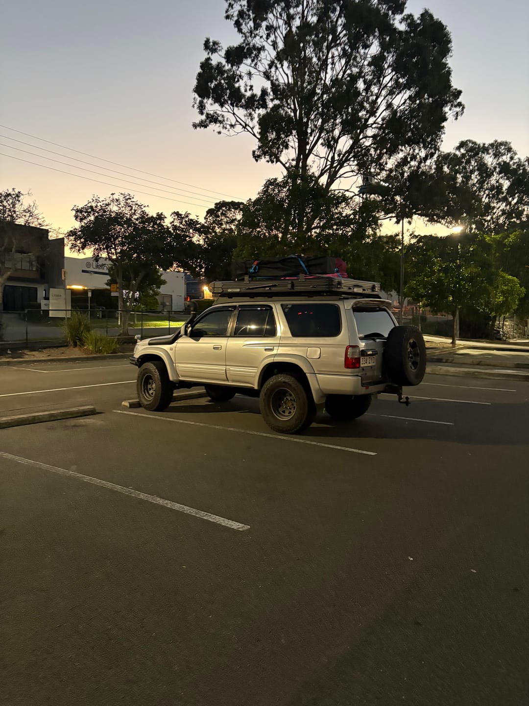 Customer photo review of Full Length Low Profile Roof Platform l 2nd & 3rd Gen 89 - 02
