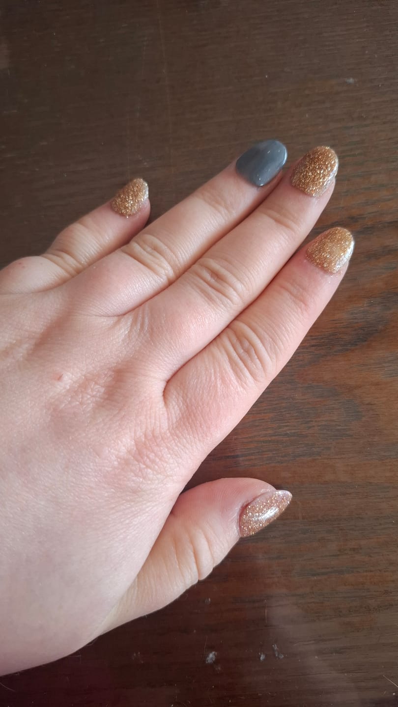 Customer photo review of Fossil Dipping Powder