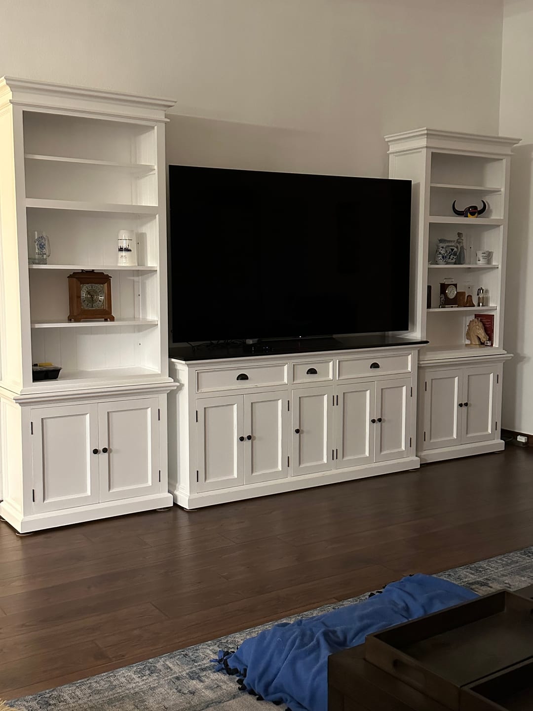 Customer photo review of Halifax Single-Bay Hutch Unit