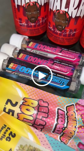 Customer video review of OOWEE LUXURY GAS POWDERED DONUTS