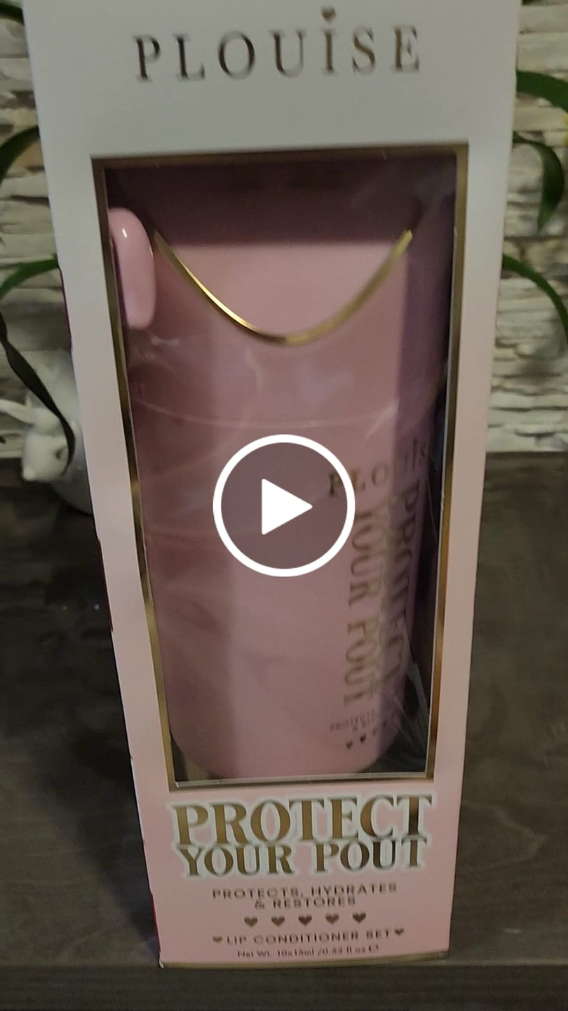 Customer video review of Protect Your Pout and Stay Shining Lip Oil XL Duo