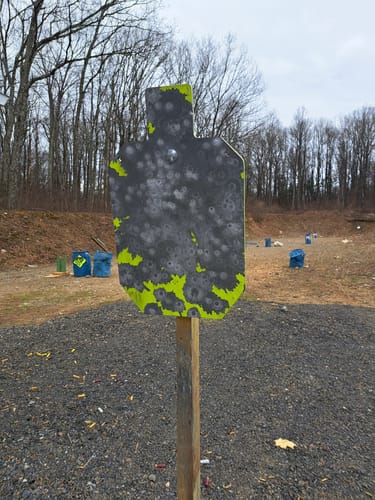 Customer photo review of Double T-Shaped Base Stand + 2X4 Target Hanger + 1/2" Thick 12" X 20" Torso Target