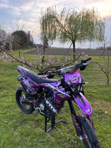 Customer photo review of BLOODLINE - GRAPHICS KIT