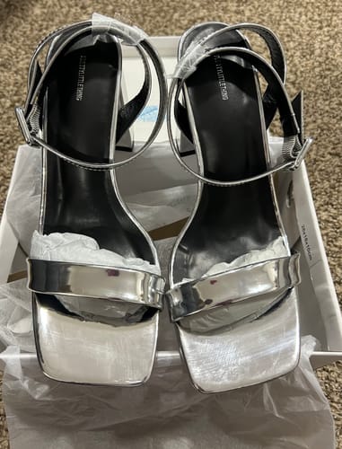 Customer photo review of Women’s Spring/Summer Footwear — New in Box (10-Pair Assortment)