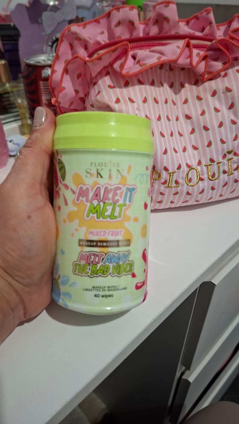 Customer photo review of P.Louise Make It Melt Makeup Remover Wipes