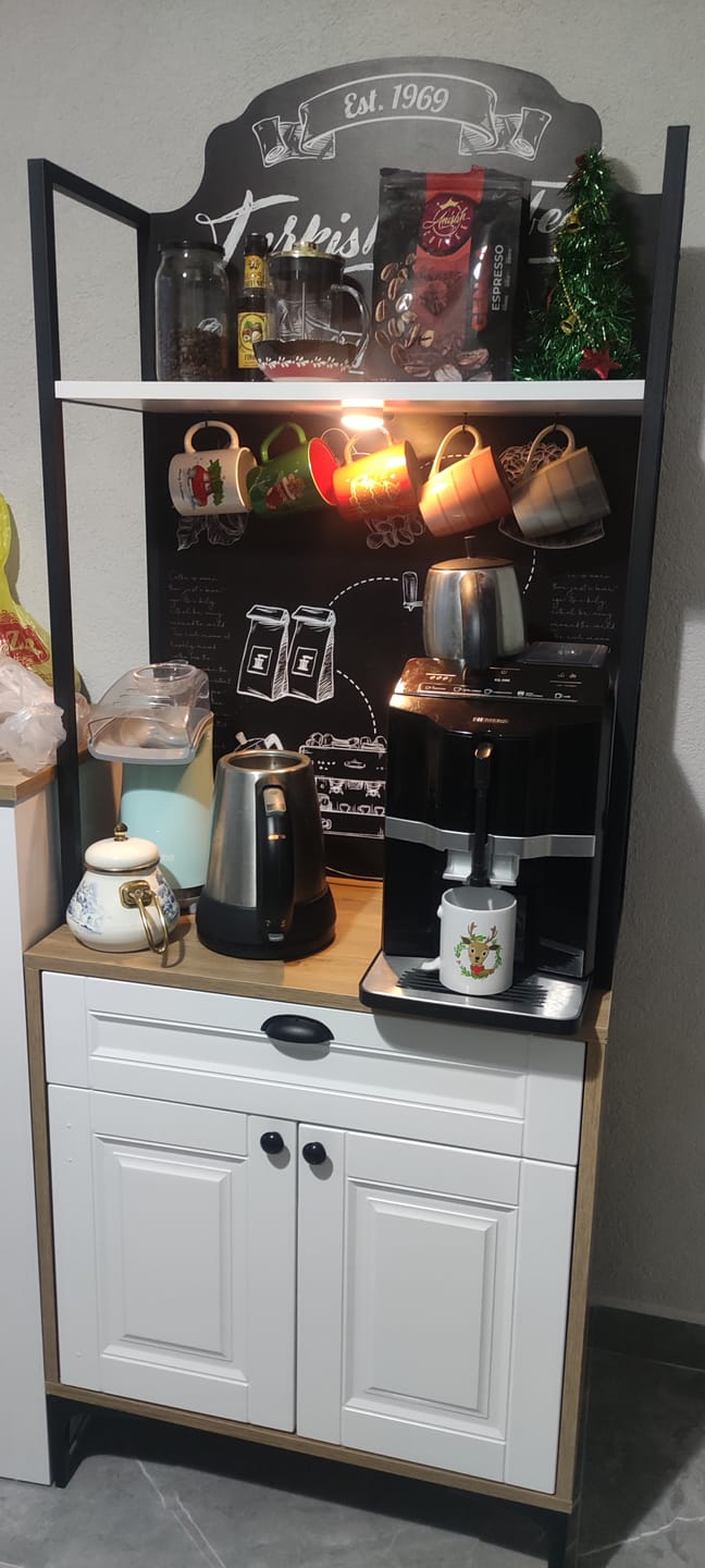 Customer photo review of Rani JE158 Işıklı Kahve Köşesi Membran Kapaklı Çekmeceli Çok Amaçlı Mutfak Dolabı Sepet Ceviz - Beyaz