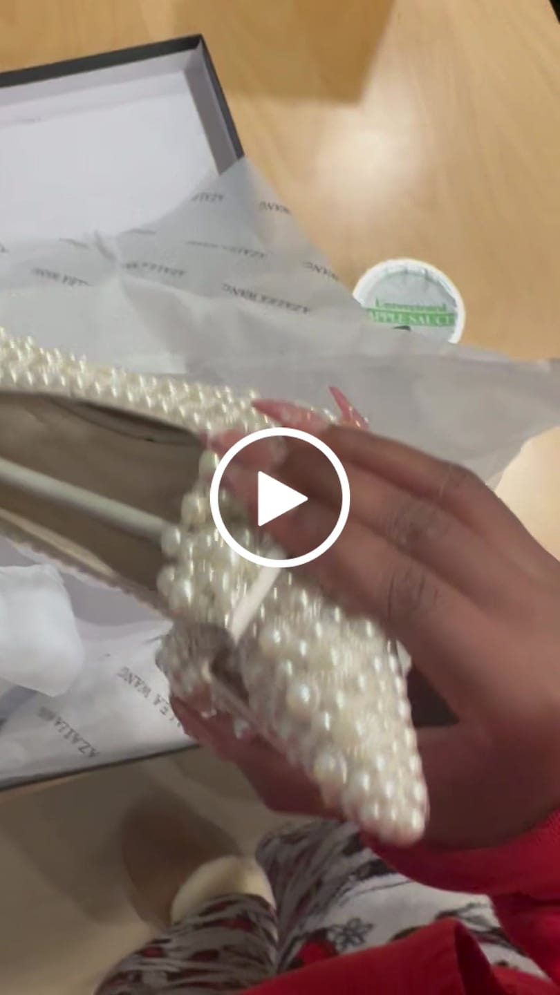Customer video review of NAAMAH-WHITE PEARL STILETTO PUMP