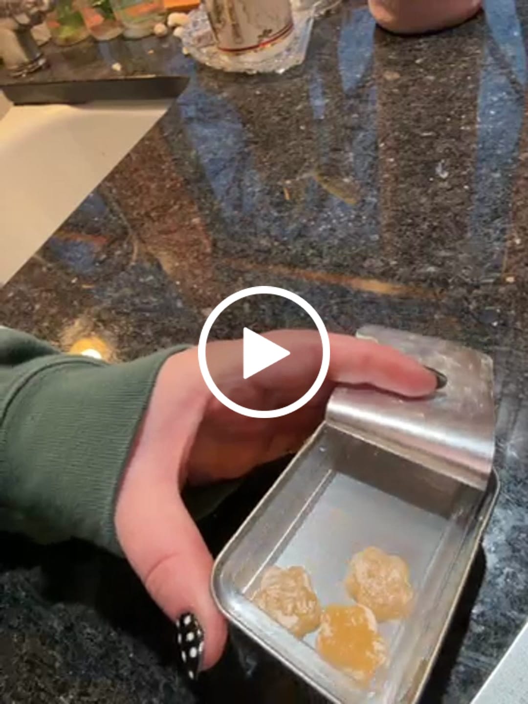 Customer video review of Golden Pear Mini