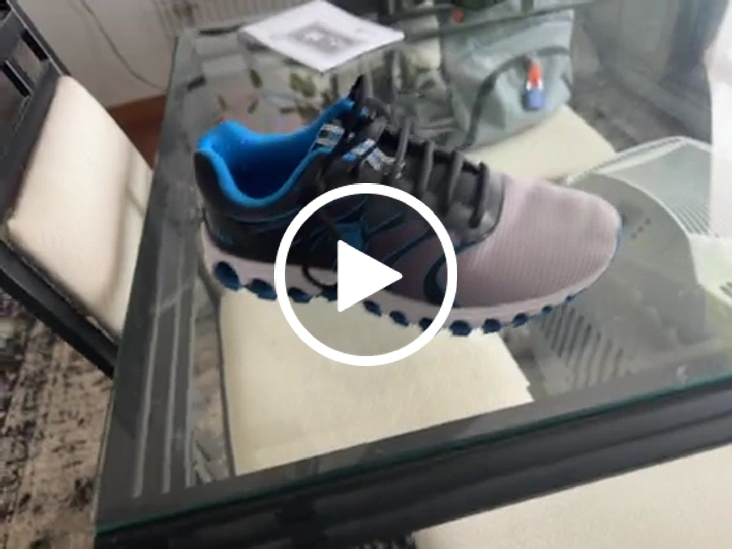 Customer video review of 07112-033-XW | TUBES 200 | BLACK/BRILLIANT BLUE/VAPOR BLUE WHITE