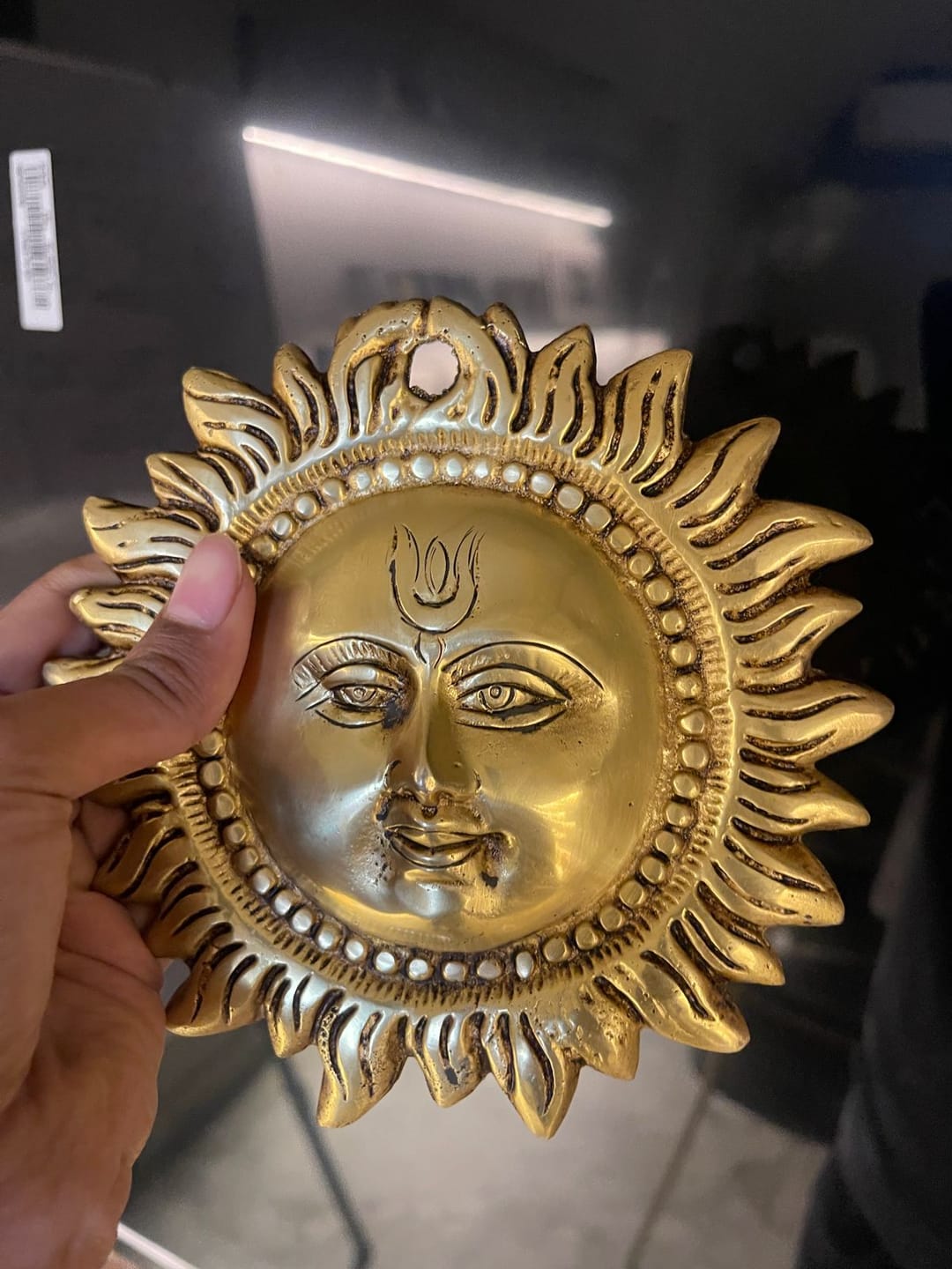 Customer photo review of Brass Vastu Sun Wall Hanging Idol Vastu Remedy for East Direction Balance, Fame and Positive Energy for Home, Office and Entrance Decor | 15 x 15 cm | 800 g