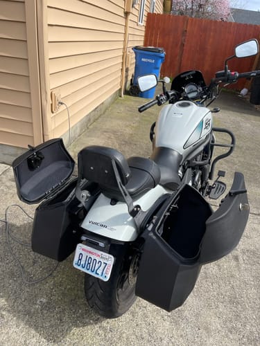Customer photo review of Viking Saddlebags Quick Disconnect System For Kawasaki Vulcan