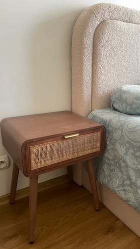 Customer photo review of MALI - Table de chevet 1 tiroir en rotin et bois de noyer