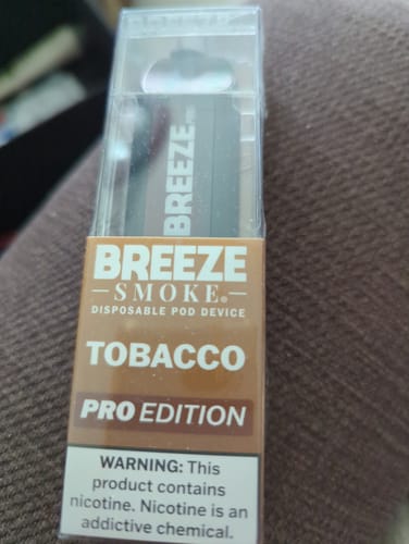 Customer photo review of Breeze Pro Disposable Vape