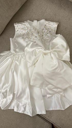 Customer photo review of First Communion Dress Baby Girl Formal Princess Dress Toddler Bow Beaded Puffy Flower Girl Dress Birthday Dress