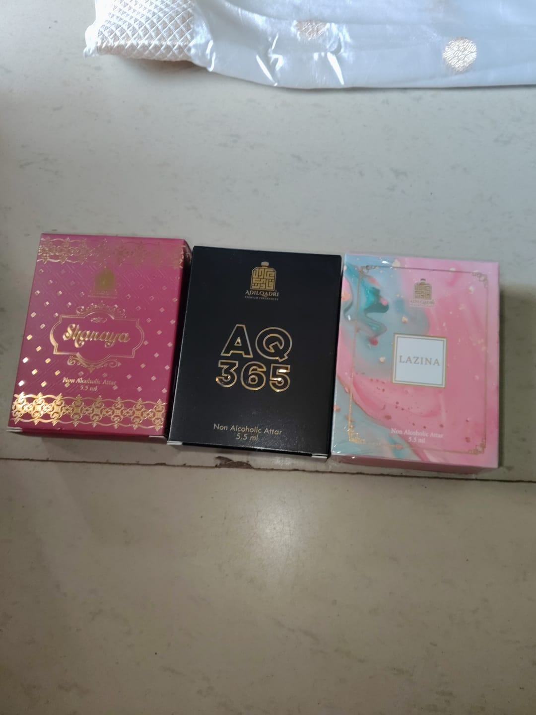 Customer photo review of Lazina Luxury Attar Perfume 5.5 ML