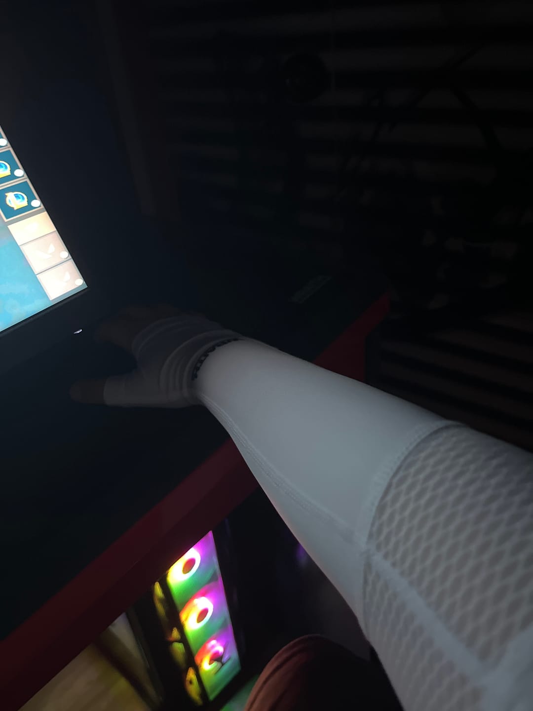 Customer photo review of Wraith Esports Arm Sleeve