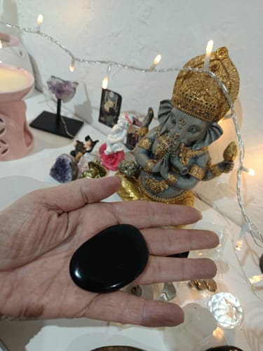 Customer photo review of Obsidiana Negra Plana || Protección - Introspección