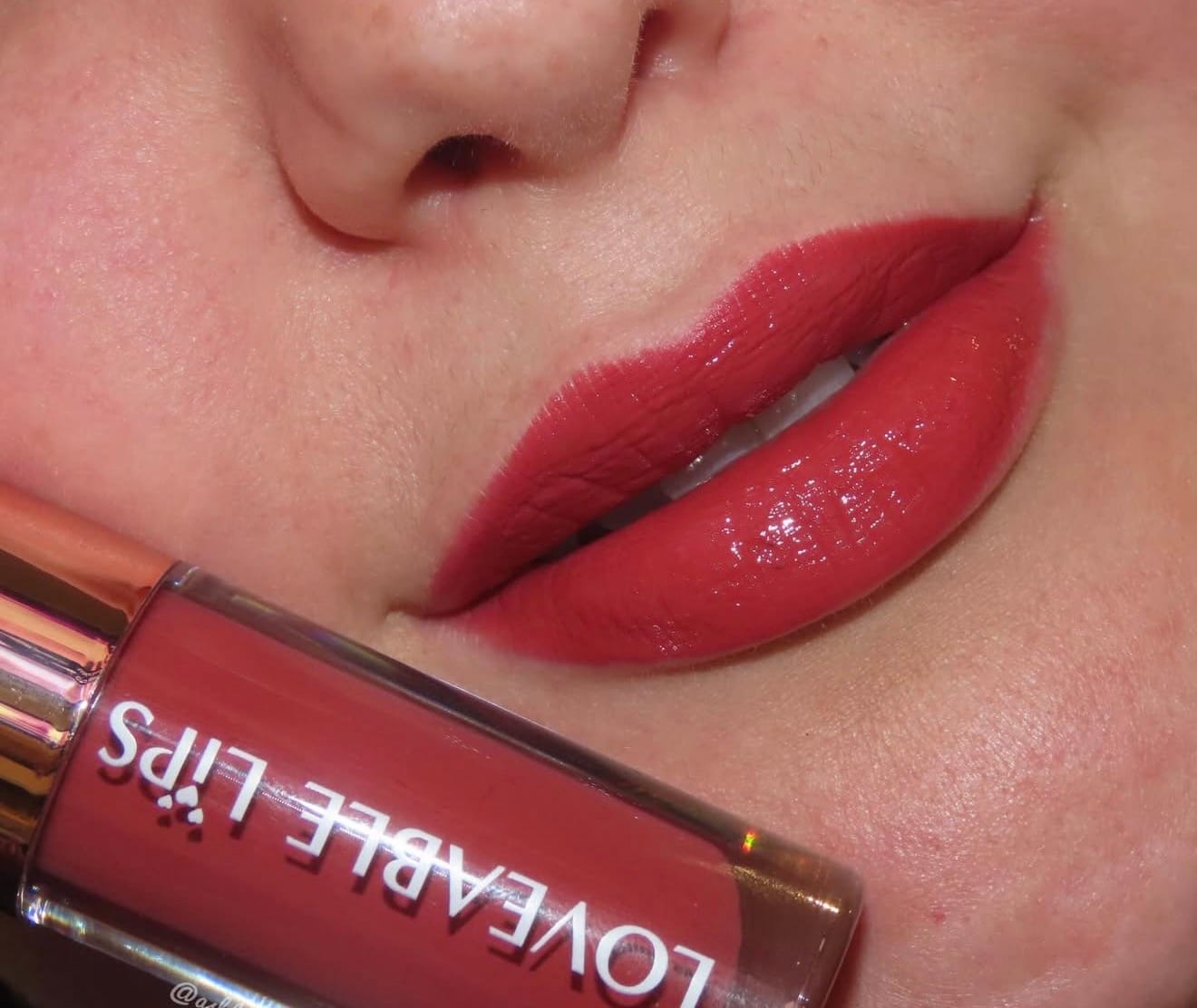 Customer photo review of Mystic Magic Lip Gloss