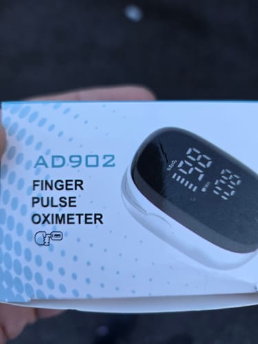 Customer photo review of Glucore™ Blutzuckermessgerät | Messen Sie Ihren Blutzucker schmerzfrei in nur 5 Sekunden