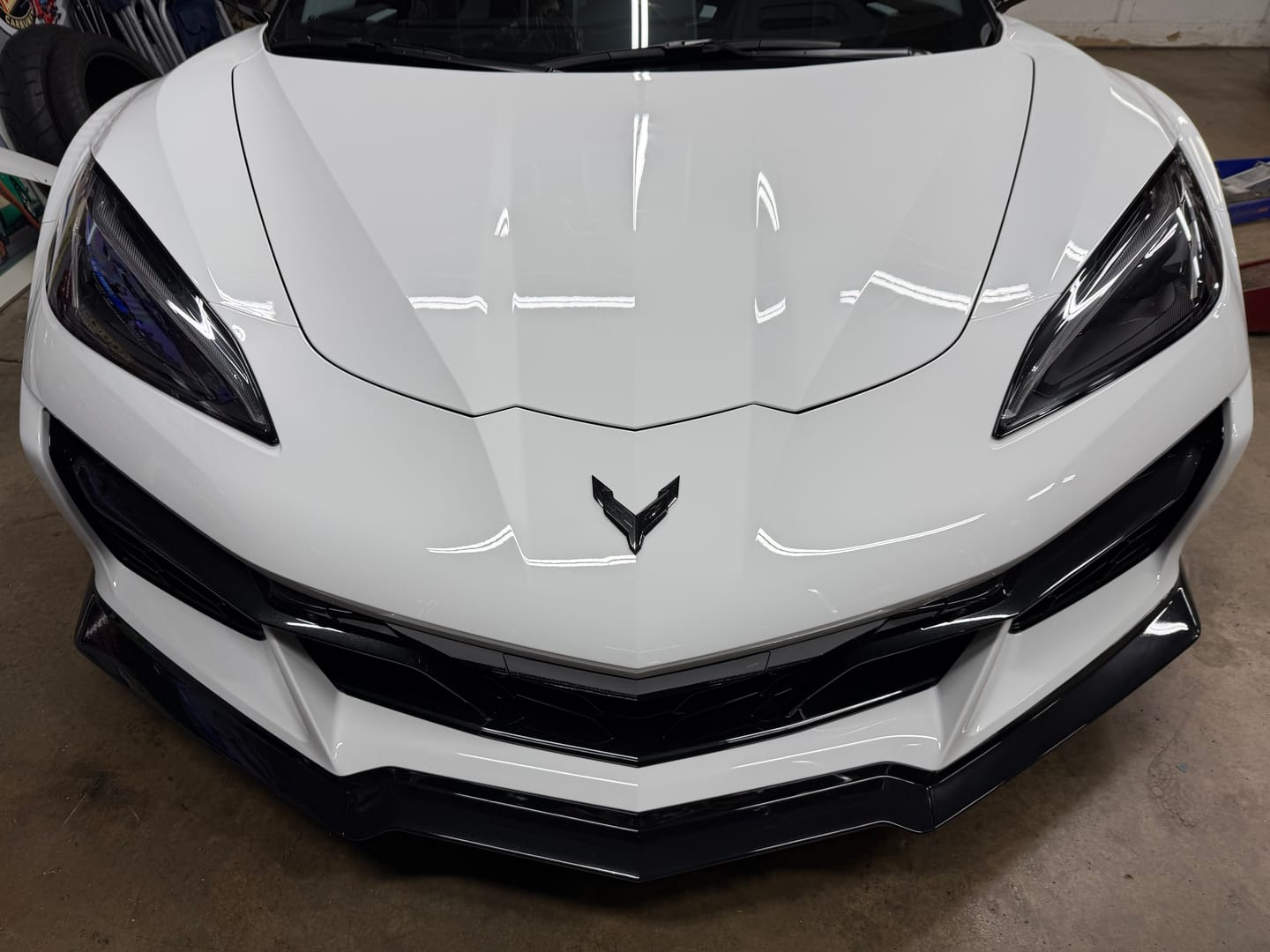 Customer photo review of Corvette C8 Z06 / E-Ray DRY CARBON FIBER Front Splitter [Z07 Package]