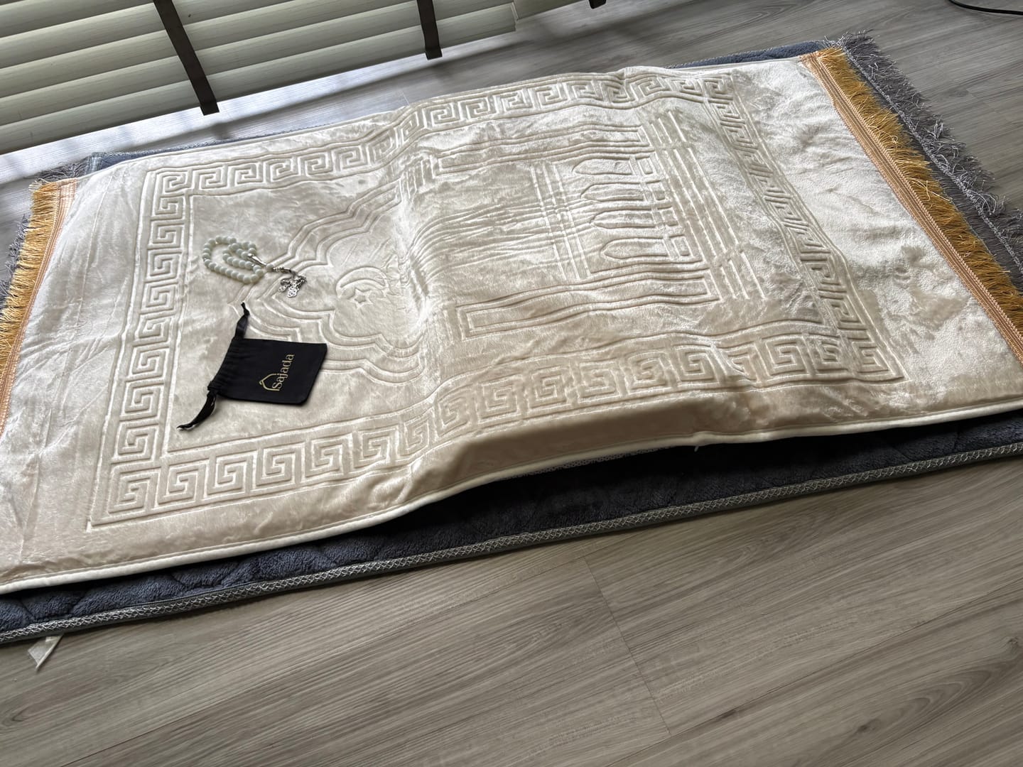 Customer photo review of Medical Prayer Mat With Memory Foam Pillow