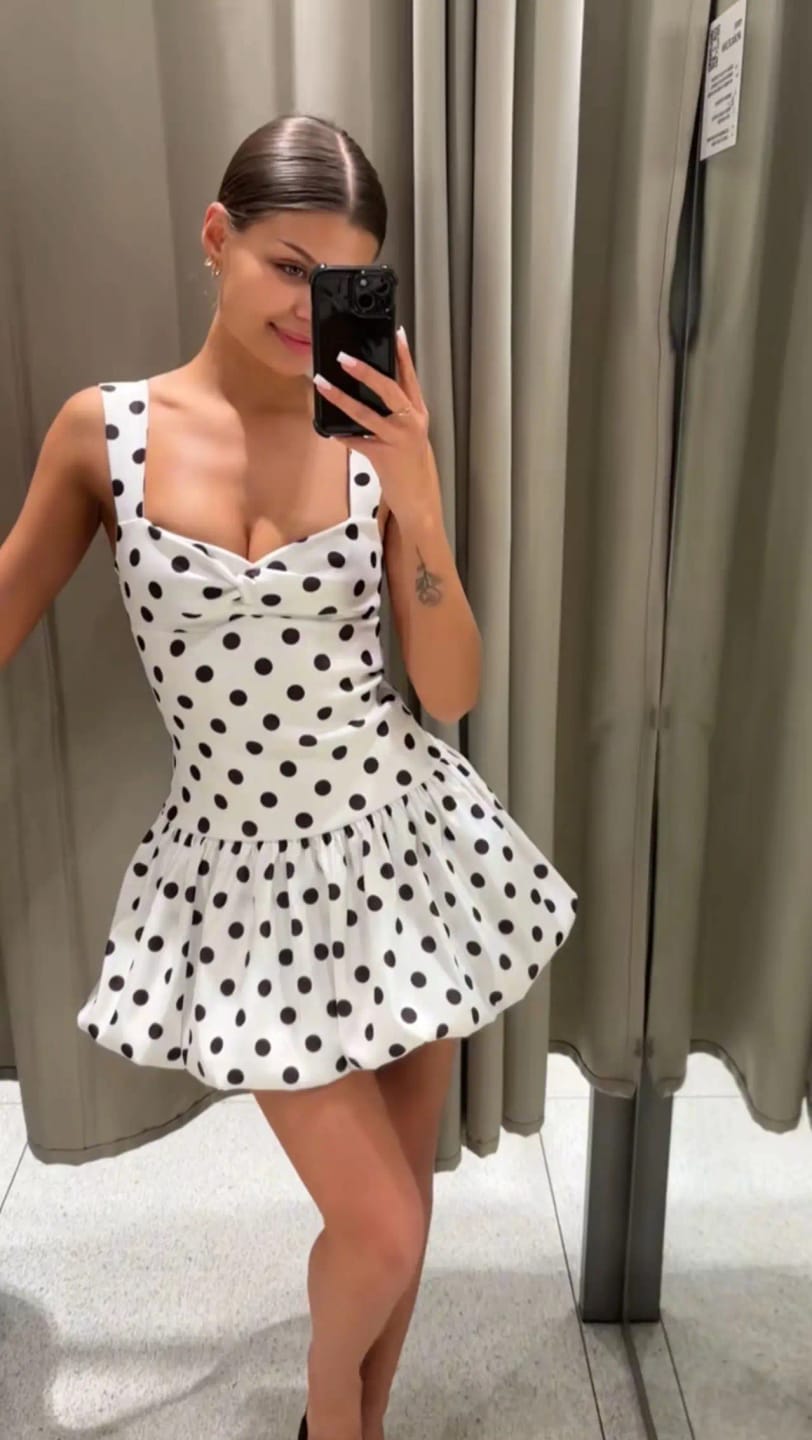 Customer photo review of Cassy Polka Dot Balloon Mini Dress