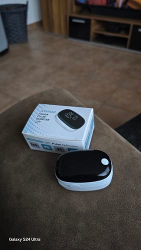 Customer photo review of Glucore™ Blutzuckermessgerät | Messen Sie Ihren Blutzucker schmerzfrei in nur 5 Sekunden