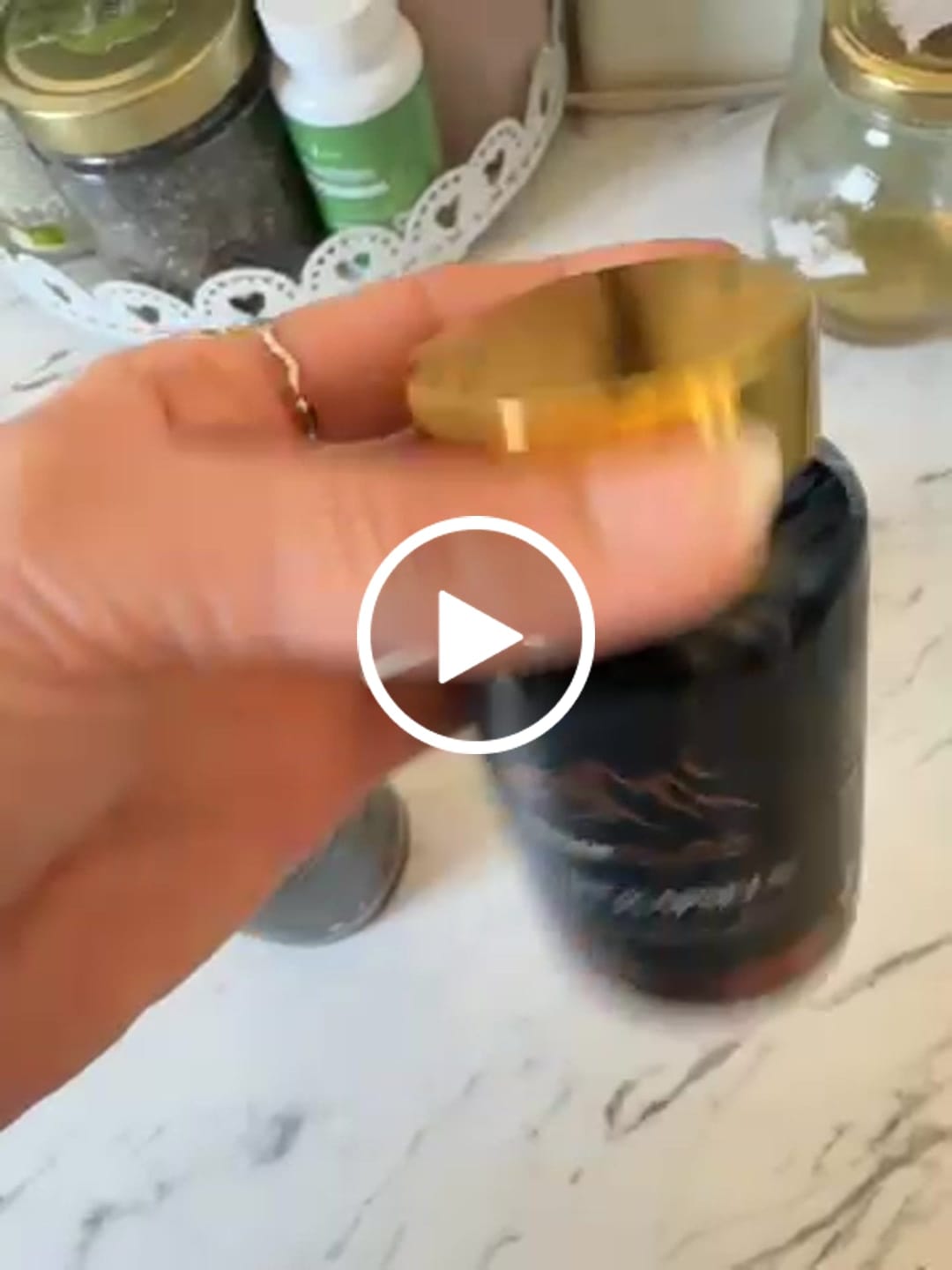 Customer video review of Premium Himalaya Shilajit Kapseln