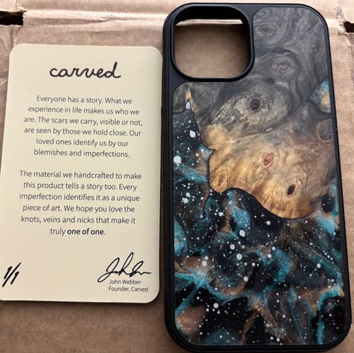 iPhone 15 Pro Max Wood Phone Case - Kesha (Black & White, 809055