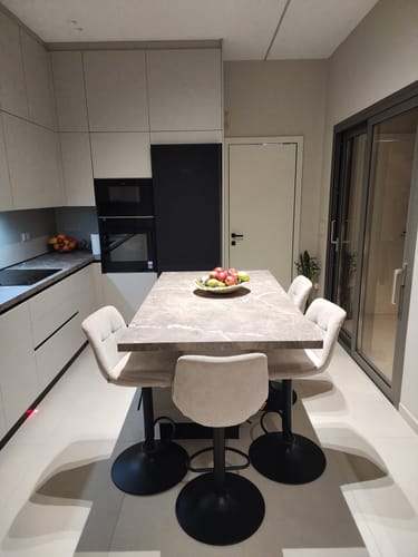 Customer photo review of Σκαμπό για Πάσο Κουζίνας Σετ 2 τεμ Κάθισμα Μπαρ Ρυθμιζόμενο Ύψος 63-84 εκ Μεγάλη Βάση Διάφορα Χρώματα LJ-B195W02