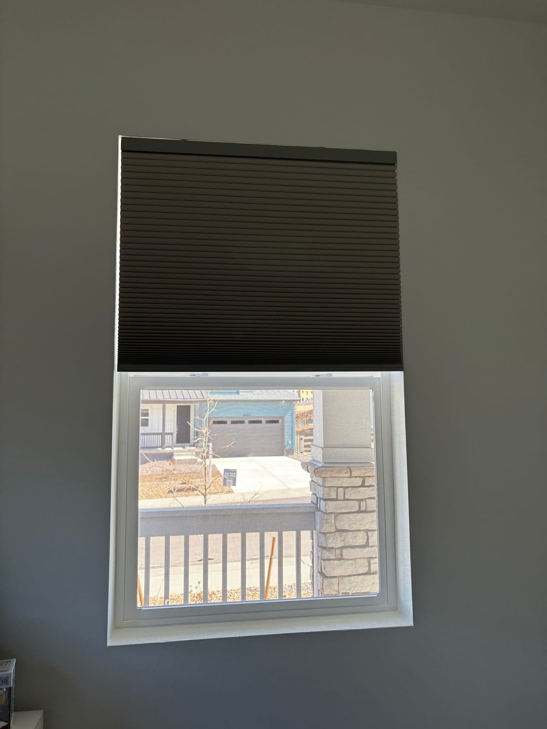 Customer photo review of SmartWings Motorized Blackout Cellular Shades Hazel